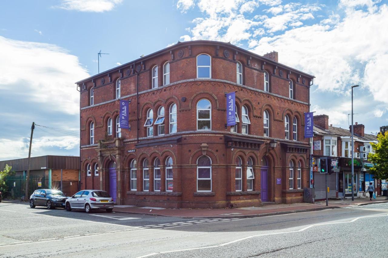 Pillo Rooms Serviced Apartments - Salford Manchester Bagian luar foto