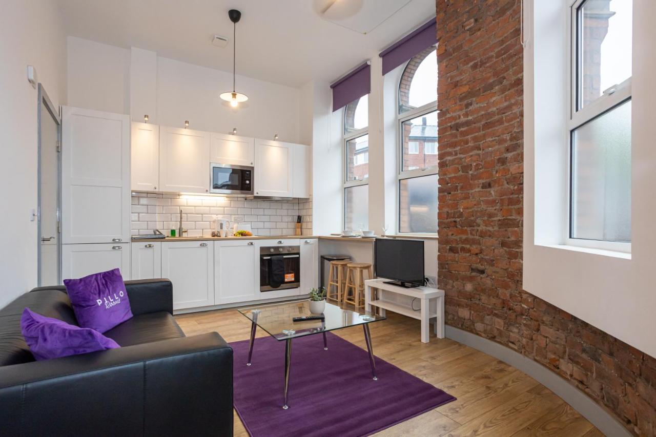 Pillo Rooms Serviced Apartments - Salford Manchester Bagian luar foto