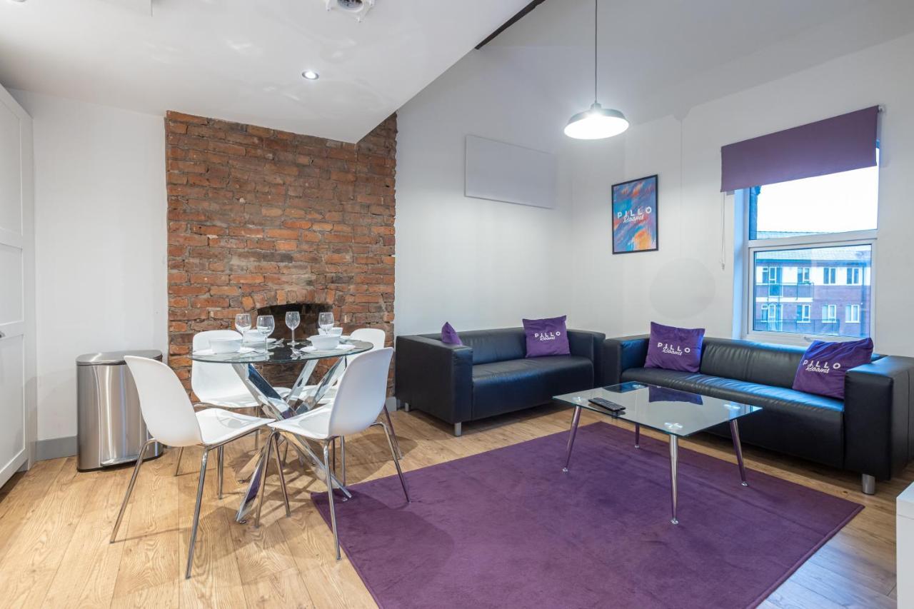 Pillo Rooms Serviced Apartments - Salford Manchester Bagian luar foto